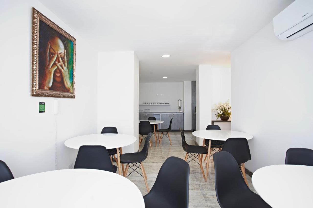 Ari Hotel Cali Eksteriør bilde